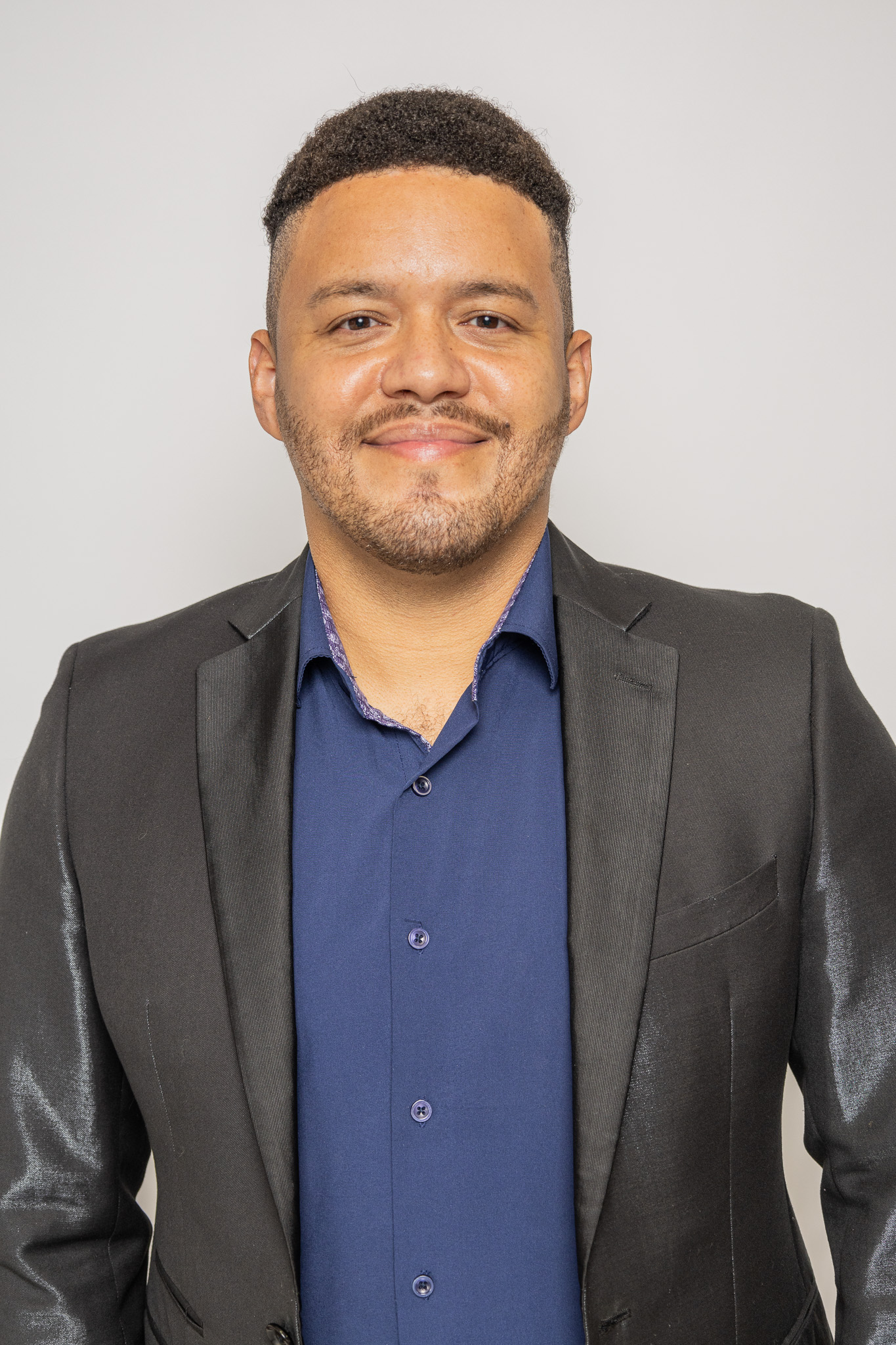 Luis Cruz